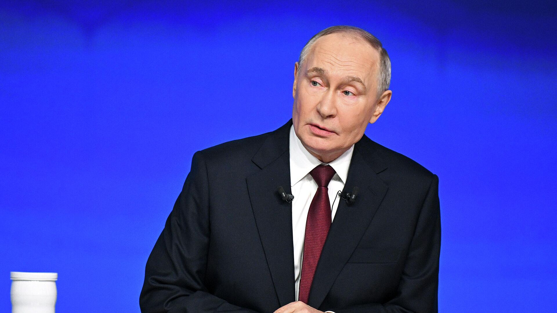 Рост реальных зарплат за год составит 4,5 процента, заявил Путин