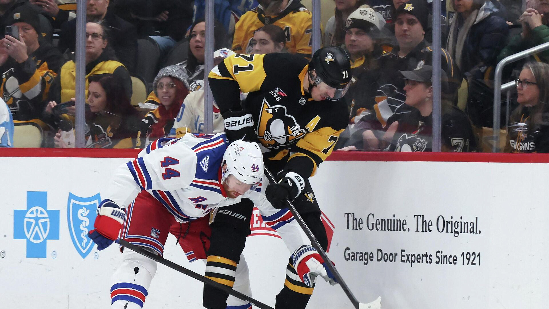 "���������" � ���������� ��������� "����������" �������