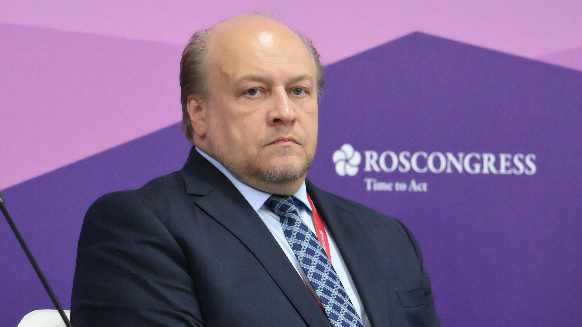 Посол в Таиланде призвал не вестись на предложения поработать моделями