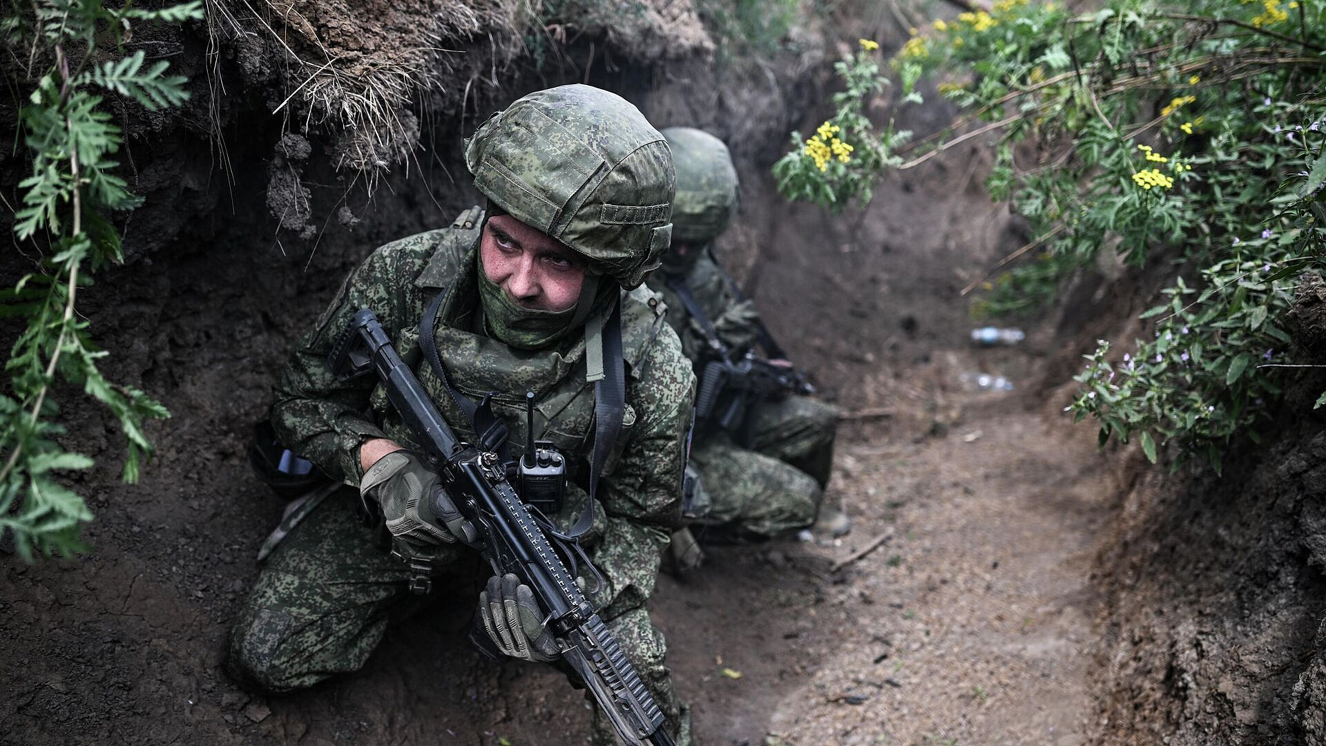 На Камчатке наградили бойцов 40-й бригады морской пехоты