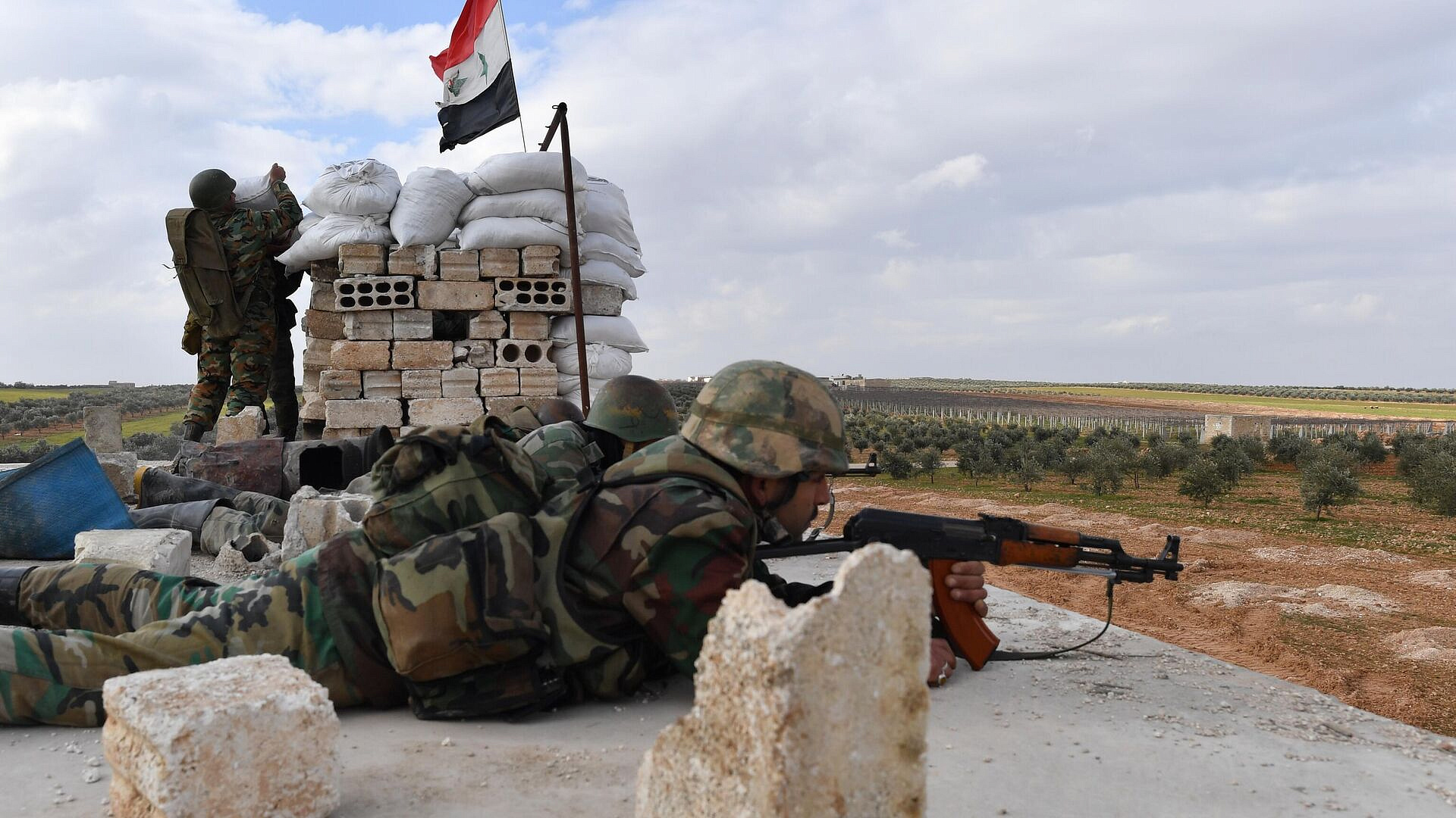 В Алеппо прекратились бои между курдами и сирийскими военными, сообщают СМИ