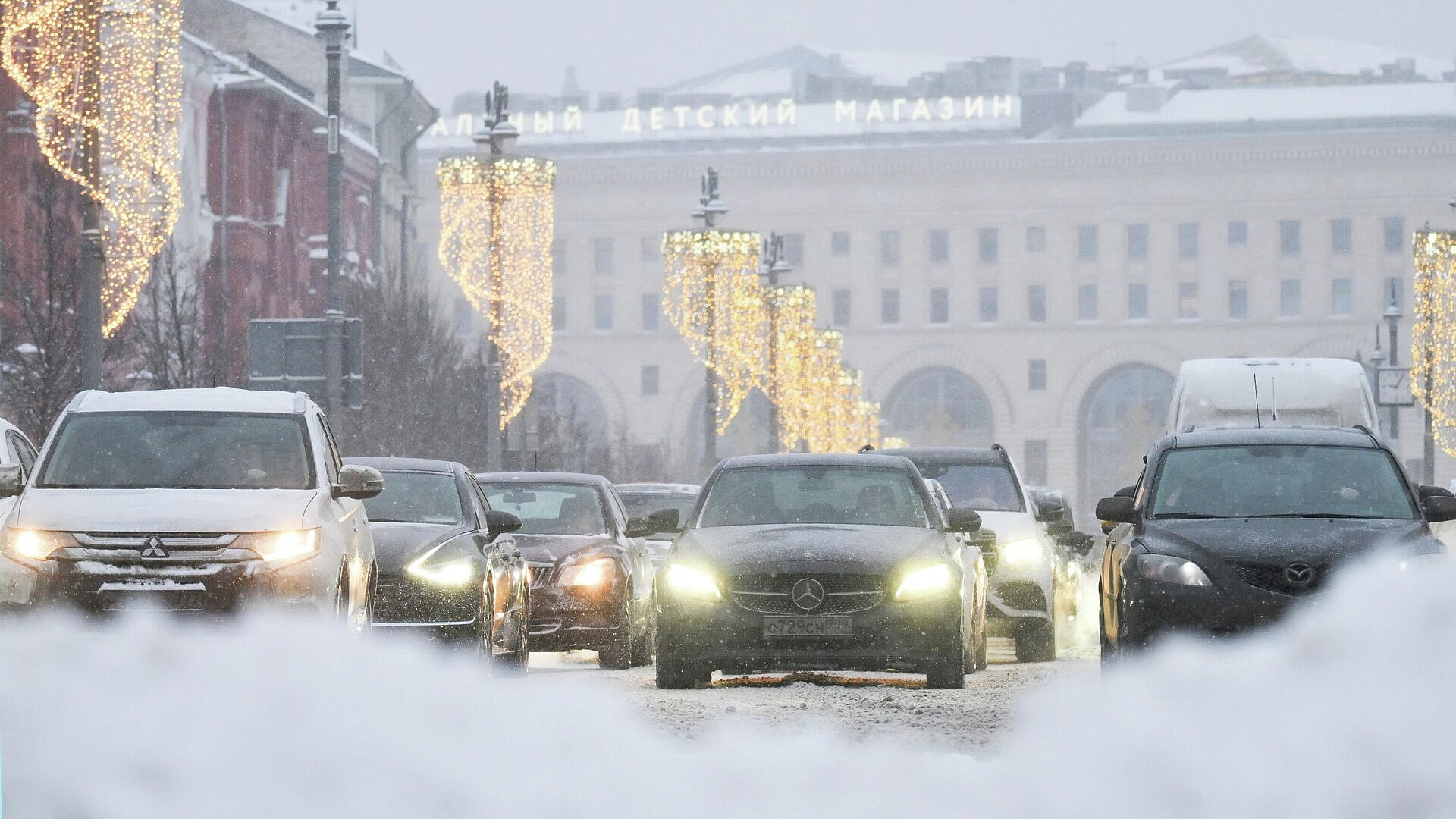 В Москве автобусы коммерческих перевозчиков стали реже попадать в ДТП