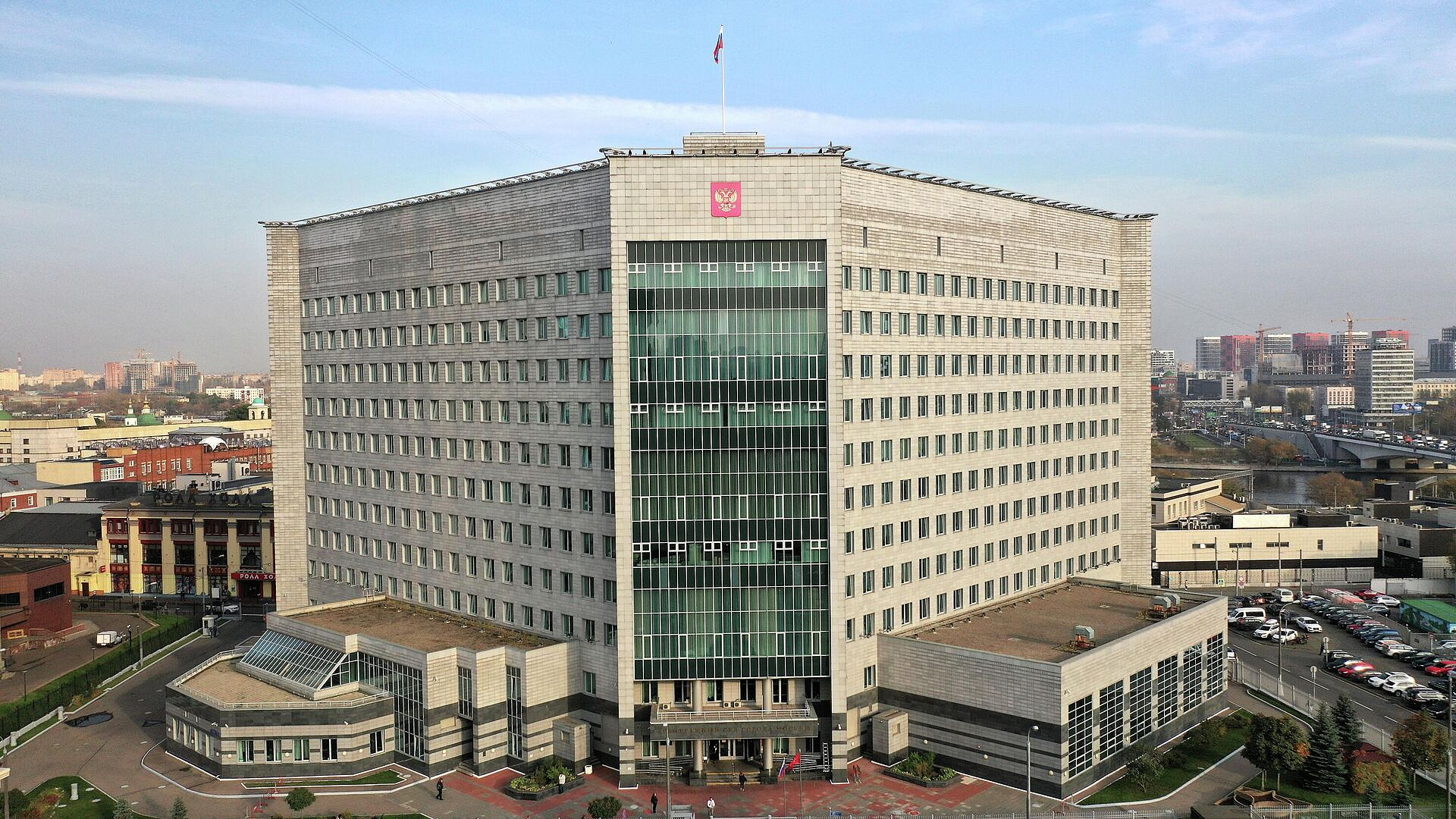 ��� � ������ ��������� ���������� ������ Unicredit �� 2,5 ��������� ������