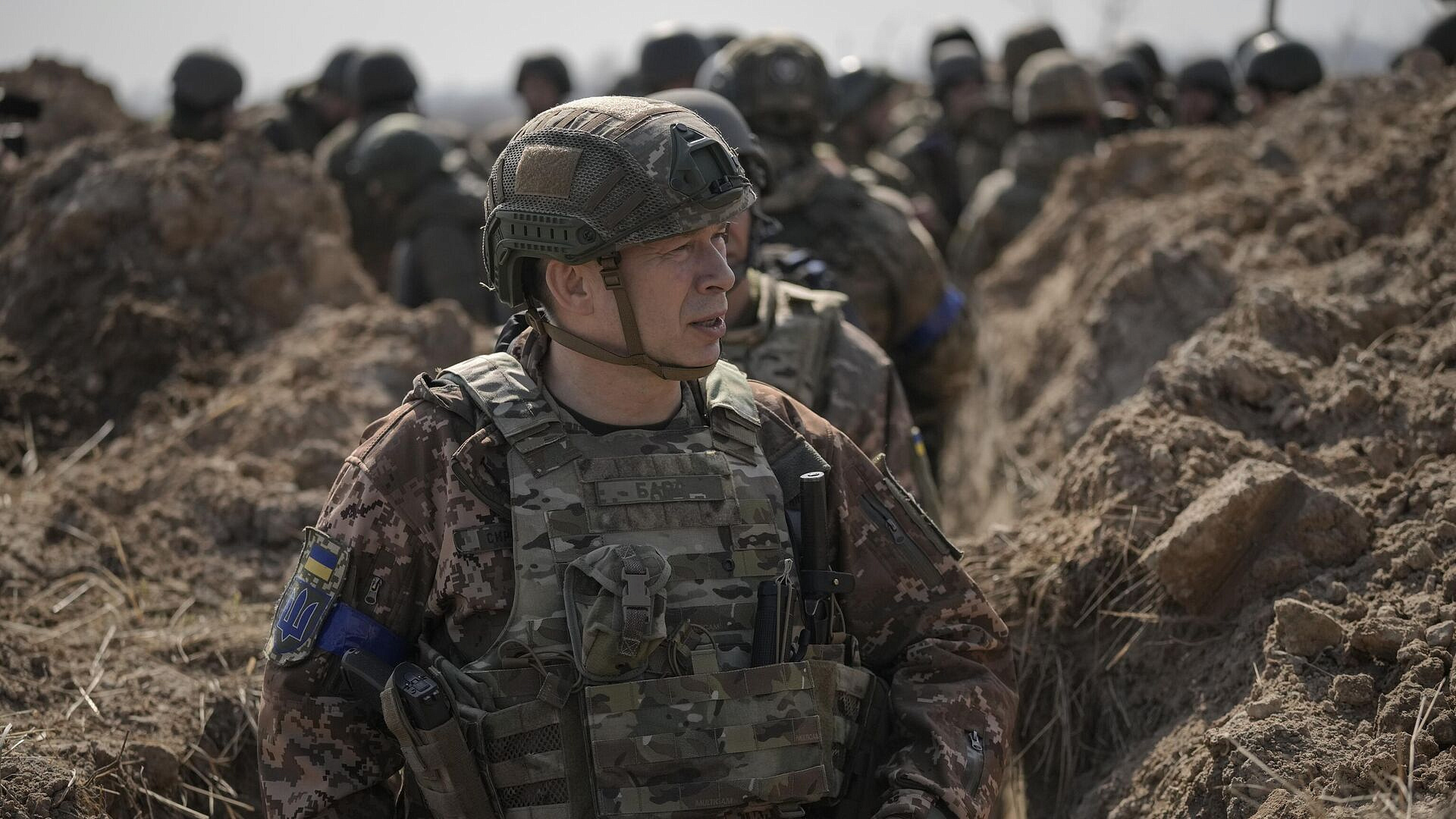 На сайте Зеленского опубликовали указ о назначении Сырского на должность