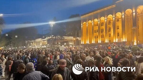 В Тбилиси началась акция протеста против принятия закона об иноагентах