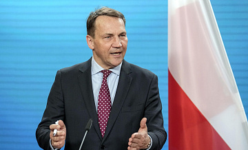 Сикорский предложил создать многонациональную бригаду с финансированием ЕС