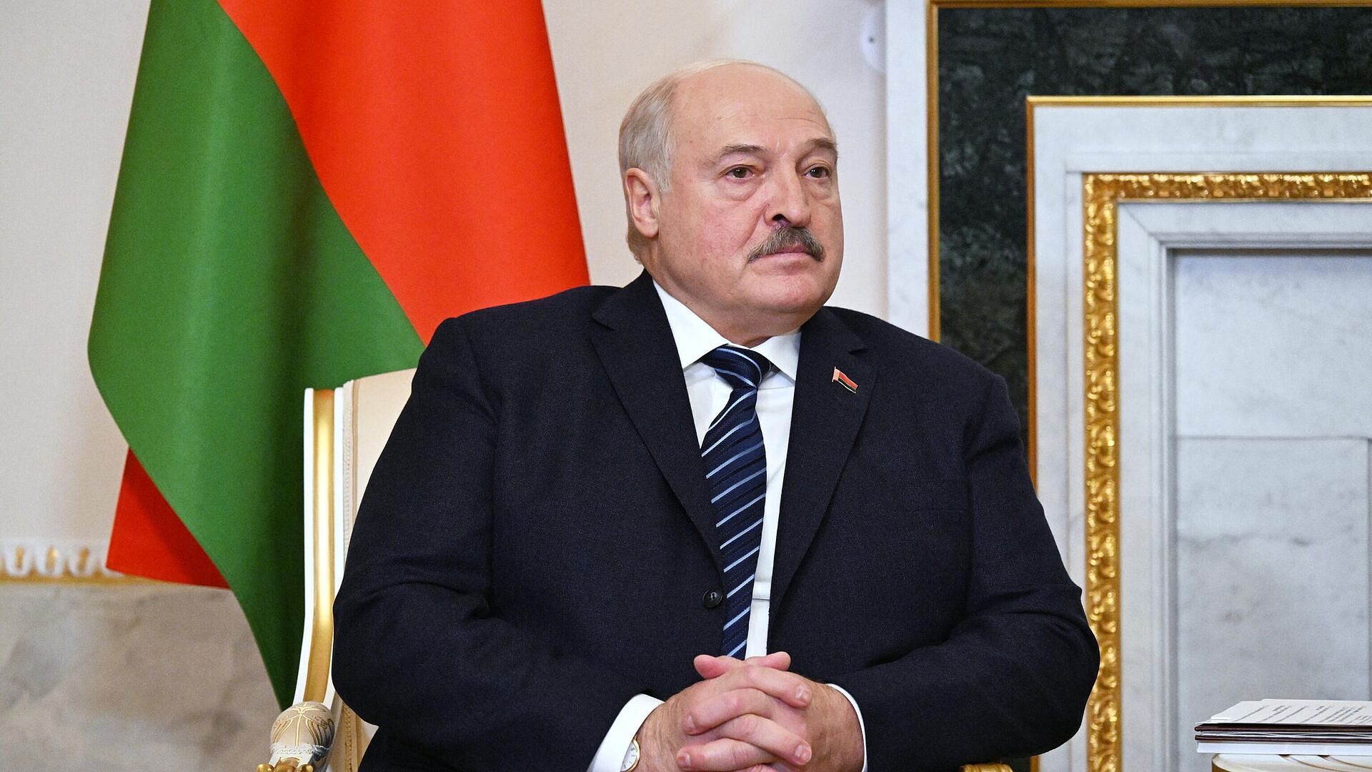 Лукашенко поздравил Путина с победой на выборах президента России
