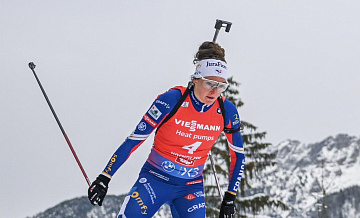 Жанмонно возглавила общий зачет Кубка мира, выиграв пасьют на этапе в Анси