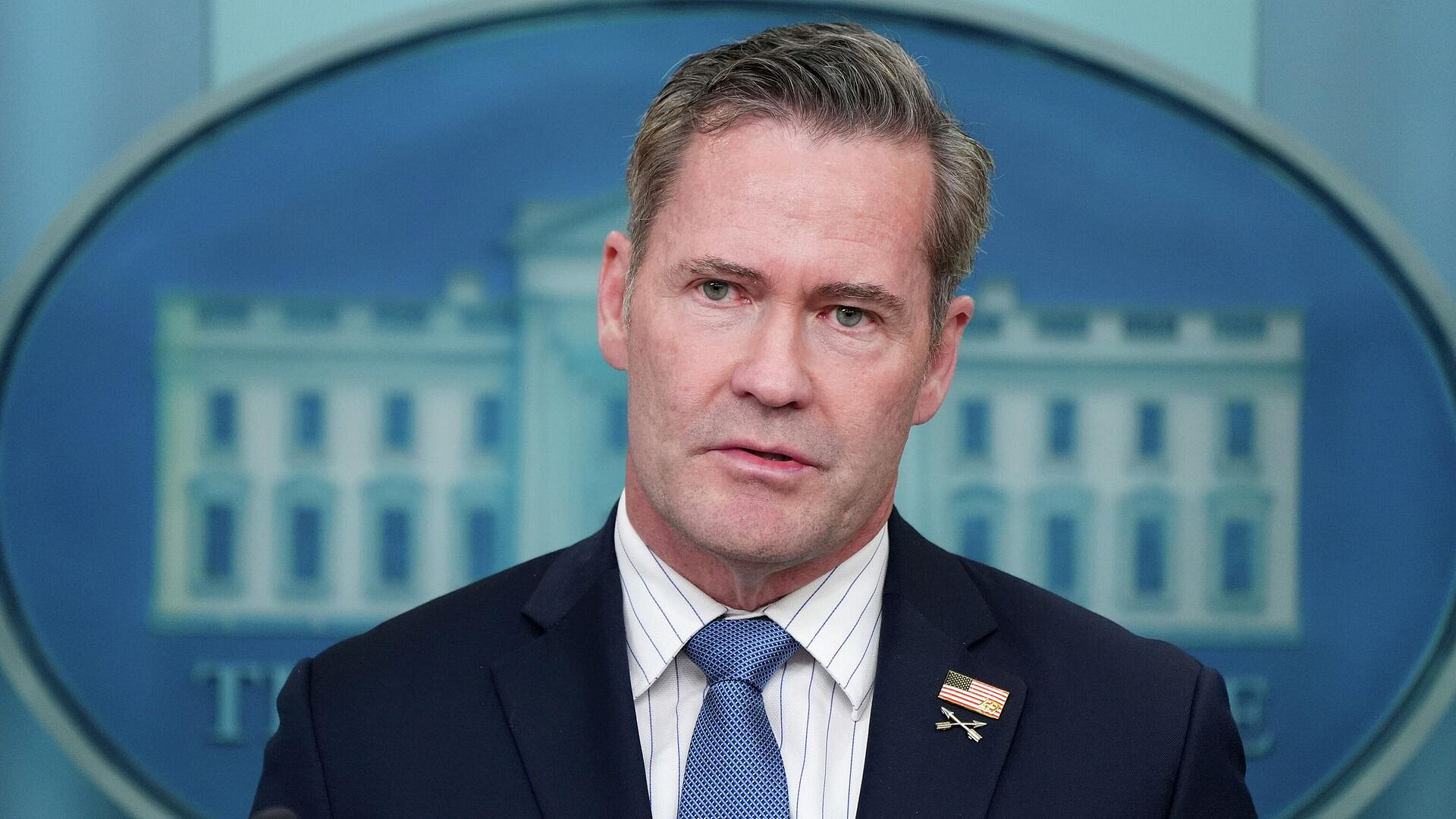 США рассматривают все варианты действий в отношении Ирана, заявил Уолц