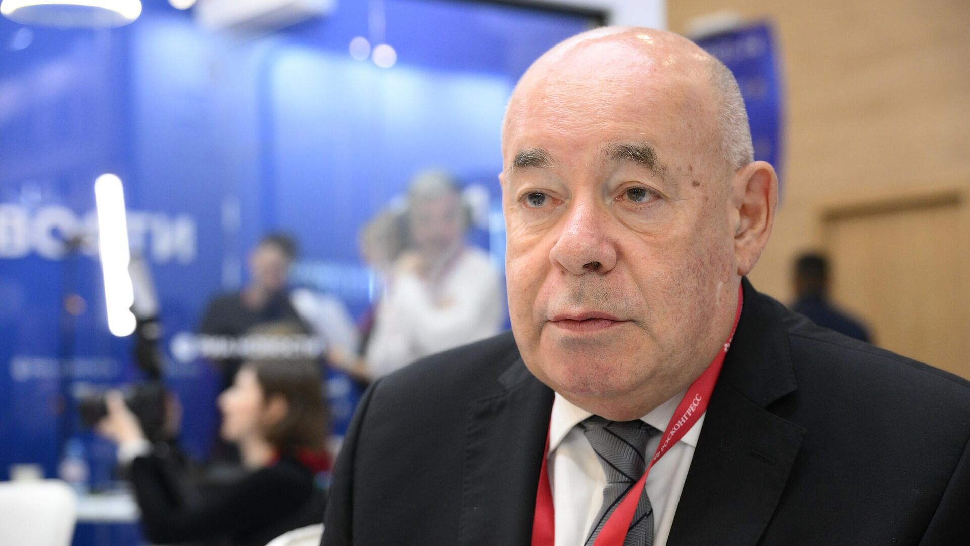 ������� � "������������" ����������� ����� 20 �����, ������ �������