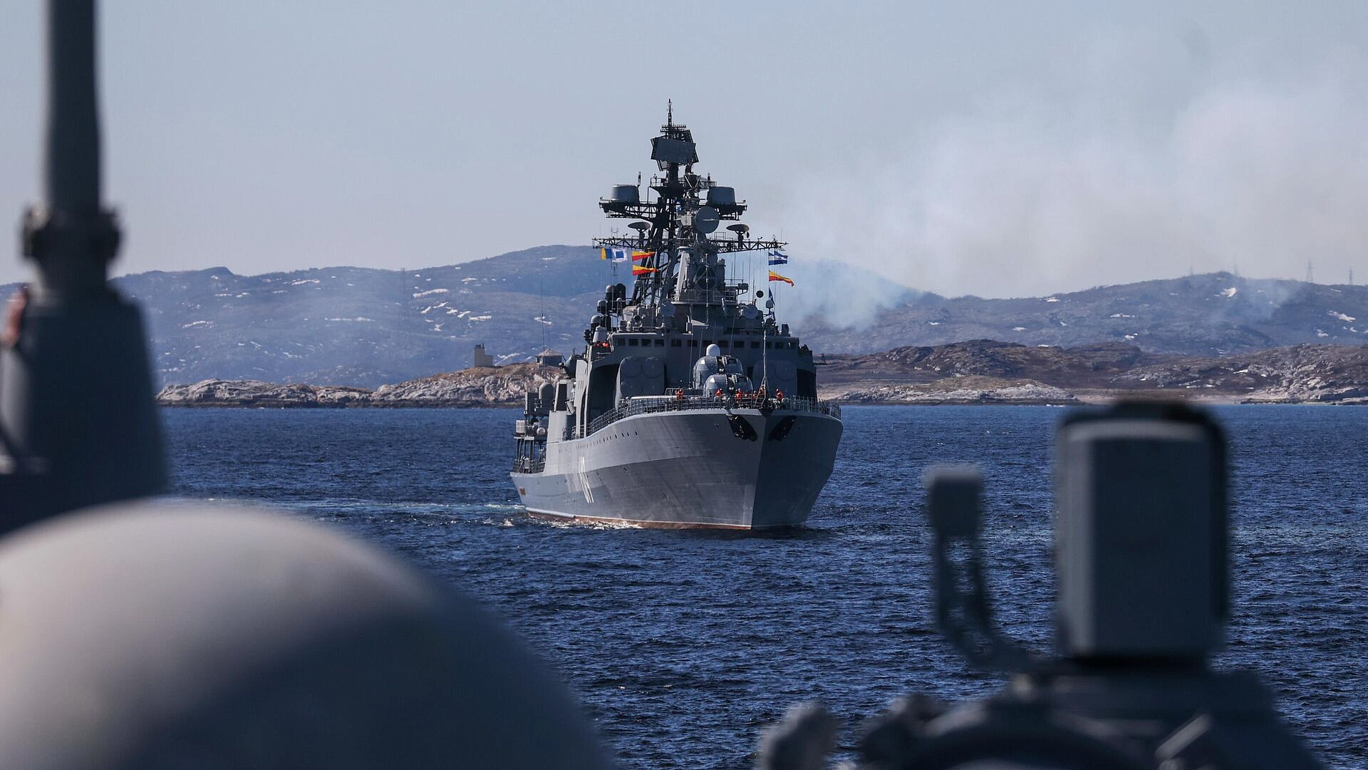 Кремль: флот выполняет функции в Мировом океане в соответствии с правом