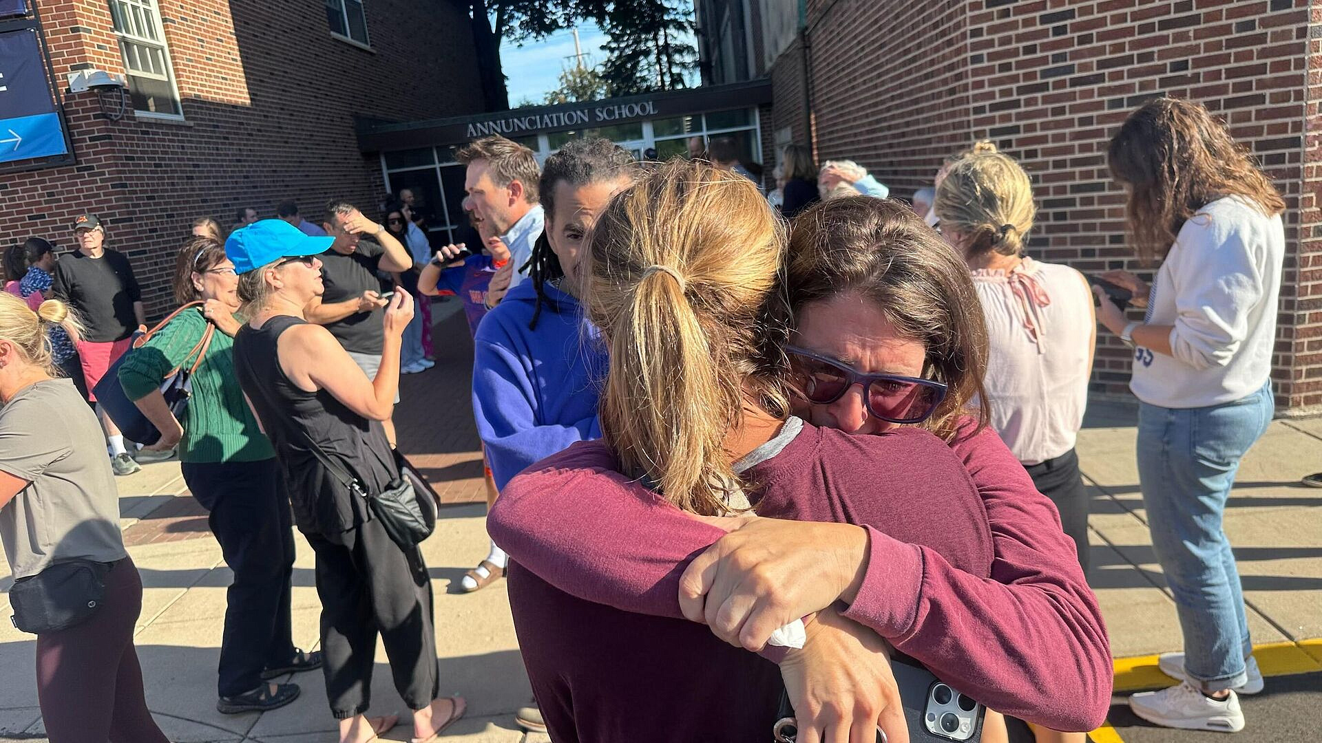 Белый дом следит за ситуацией со стрельбой в Миннесоте, заявил Трамп