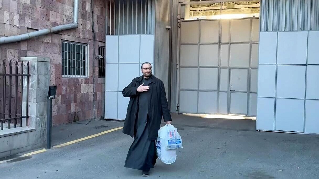 Глава канцелярии ААЦ заявил, что в тюрьме его взгляды не изменились