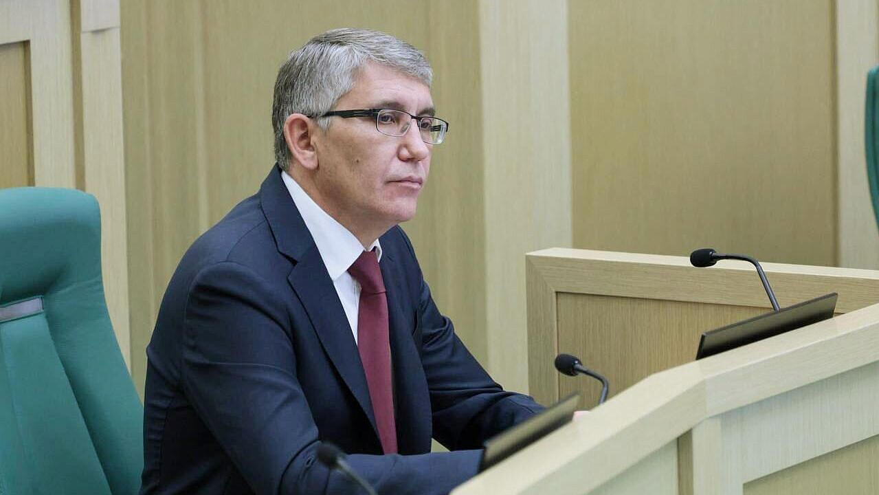 Миляев озвучил инициативы по демографии на Совете при президенте России