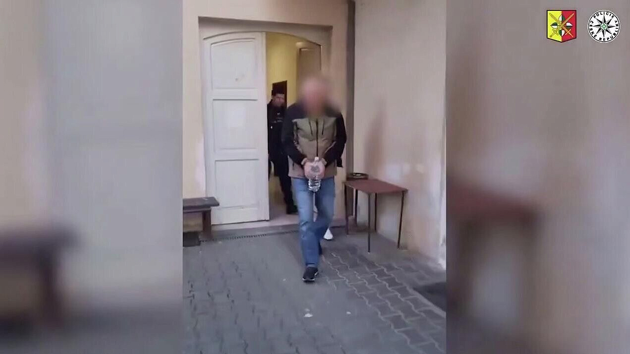 В Праге рассказали о задержании подозреваемого в нападении на Русский дом