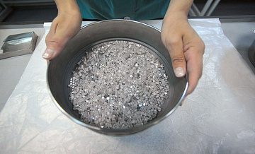 Эксперт назвал санкции Японии против "Алросы" декларативными