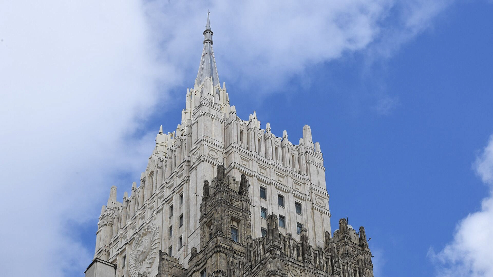 В МИД рассказали, почему Женева стала площадкой переговоров по Украине