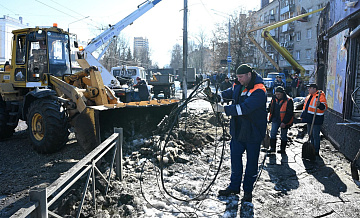 Более 300 человек участвуют в ликвидации последствий удара ВСУ по Брянску