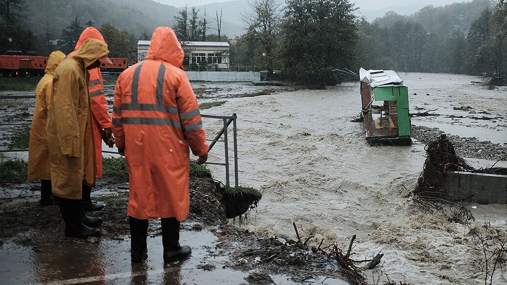 ������� ������ ������������ � ����� ������� ������ ���� � �����