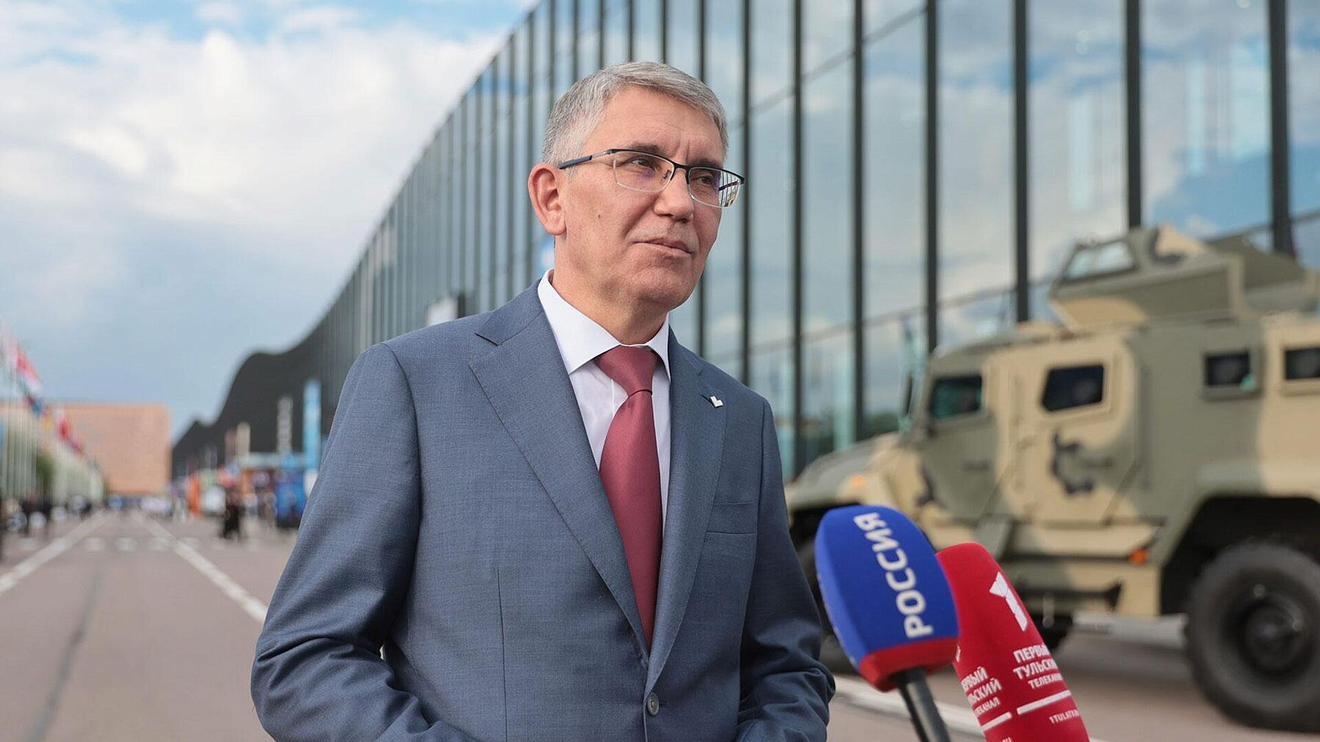 Миляев: ПМЭФ дает возможность показать инвестпривлекательность региона