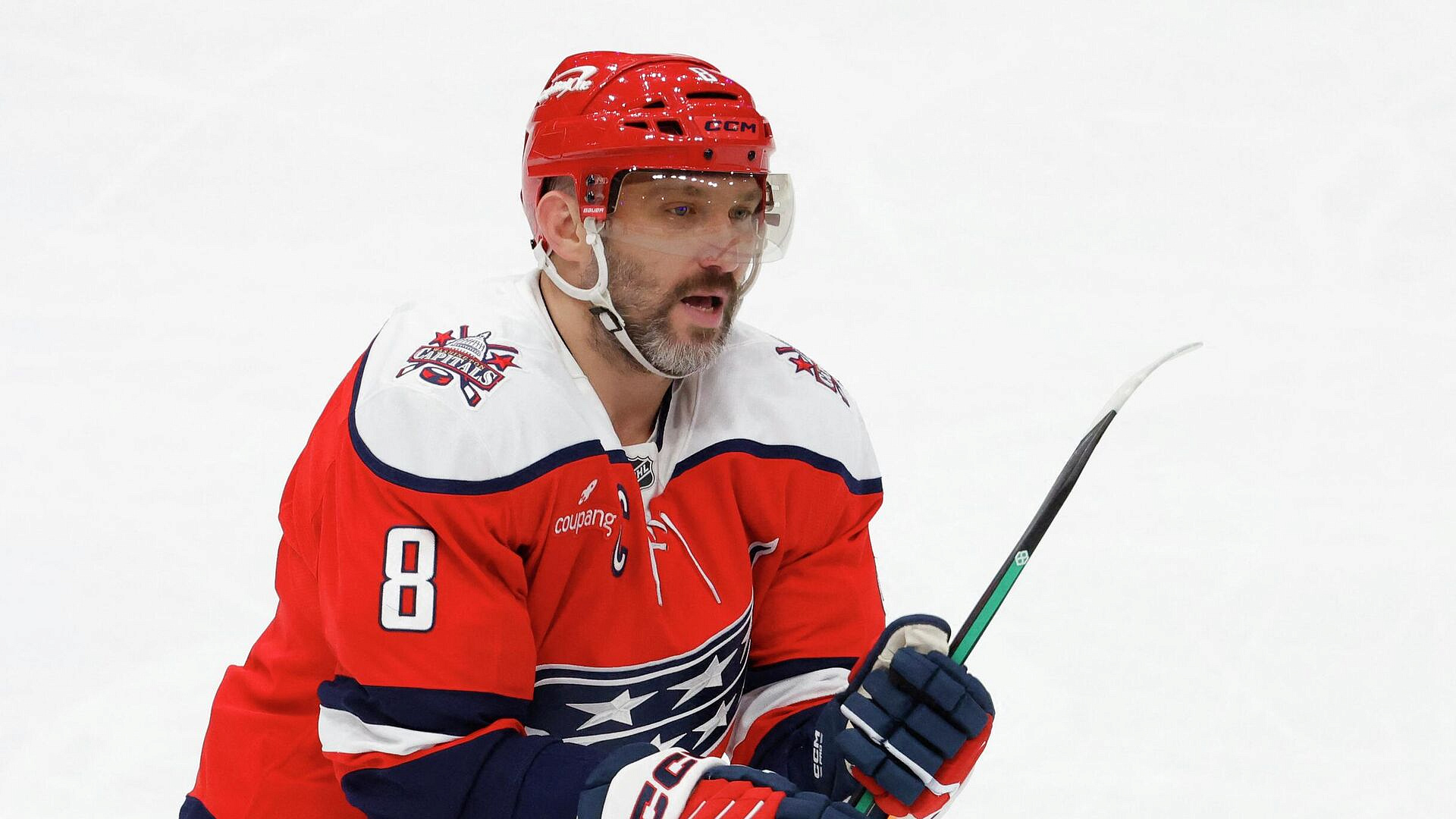 Овечкин забил 926-й гол в НХЛ и обновил снайперский рекорд лиги