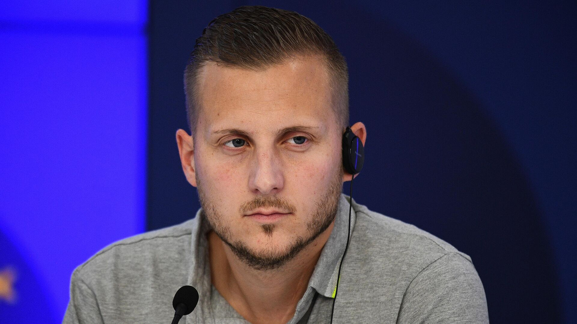 Попавший под санкции ЕС журналист Боке хочет жить и работать в России