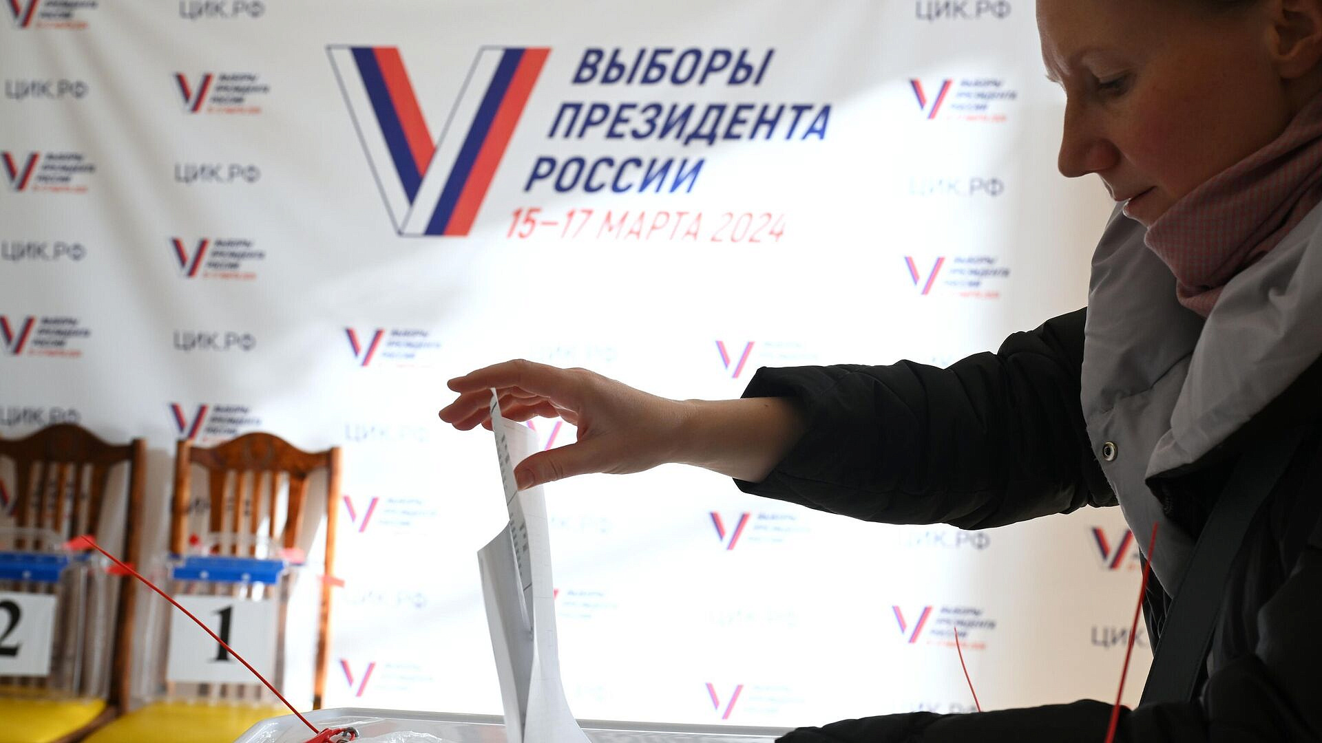 В Москве не получали сообщений о препятствиях в выдаче бумажных бюллетеней