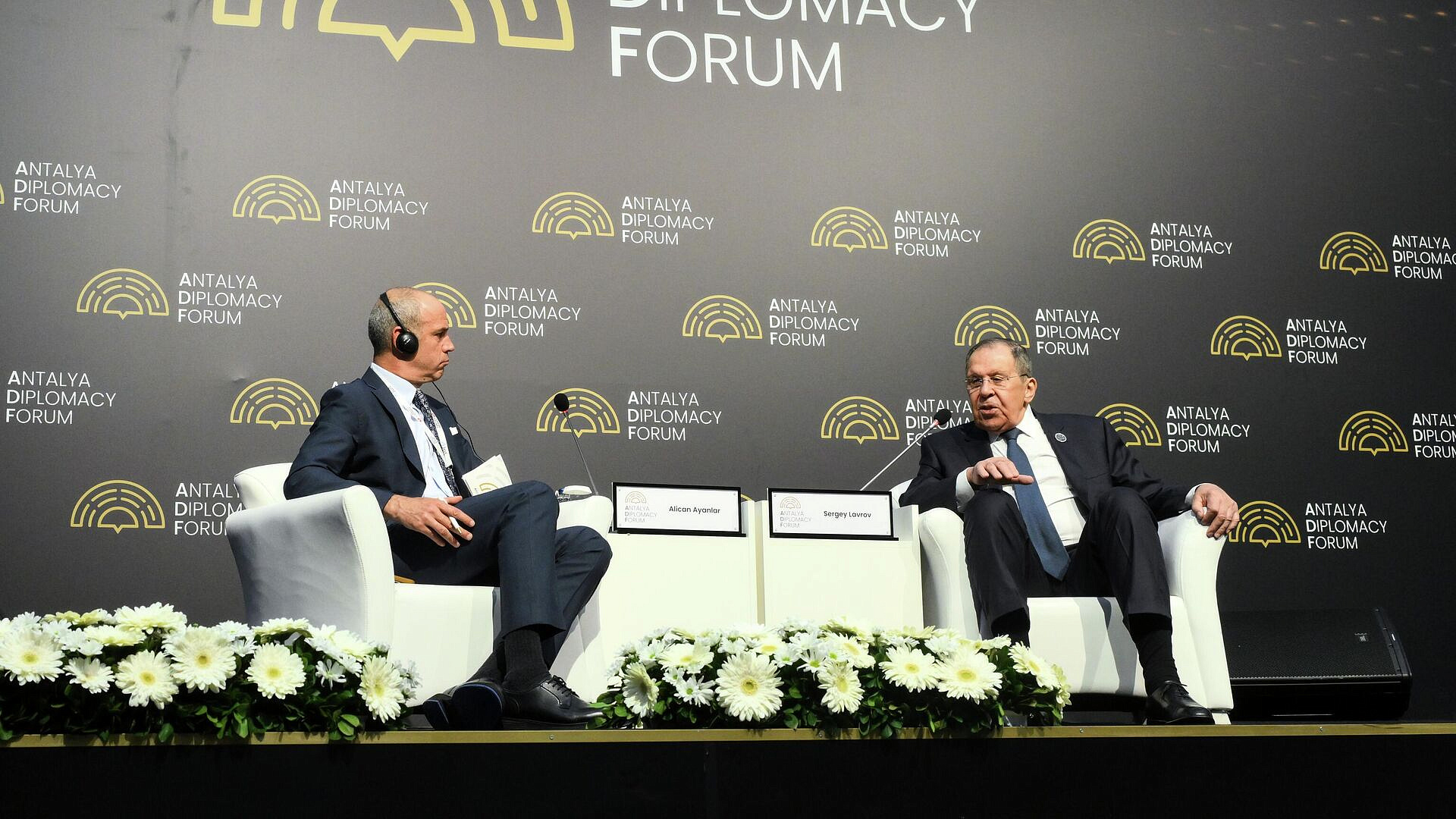 Лавров ответил на вопрос о возобновлении переговоров по Украине