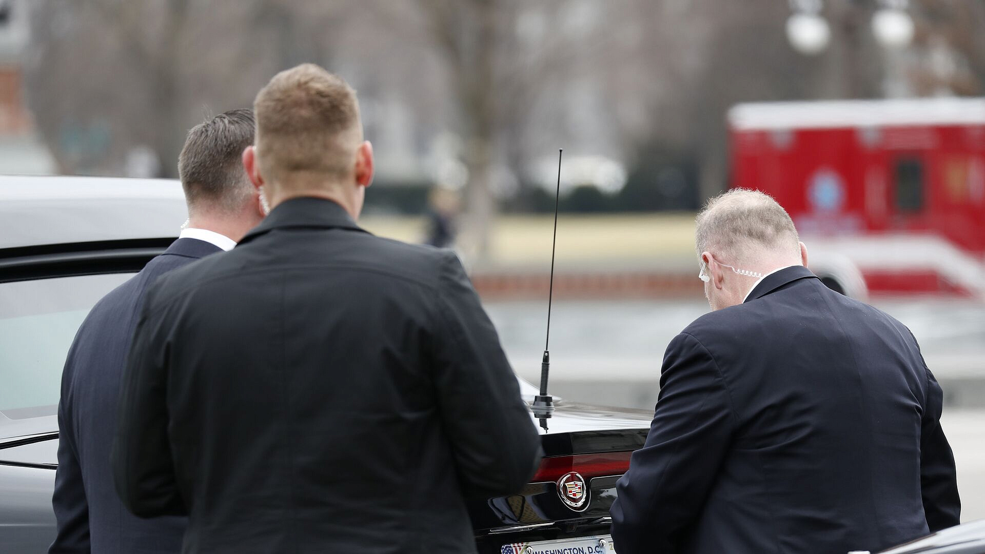 Секретная служба США отстранила шесть агентов из-за покушения на Трампа