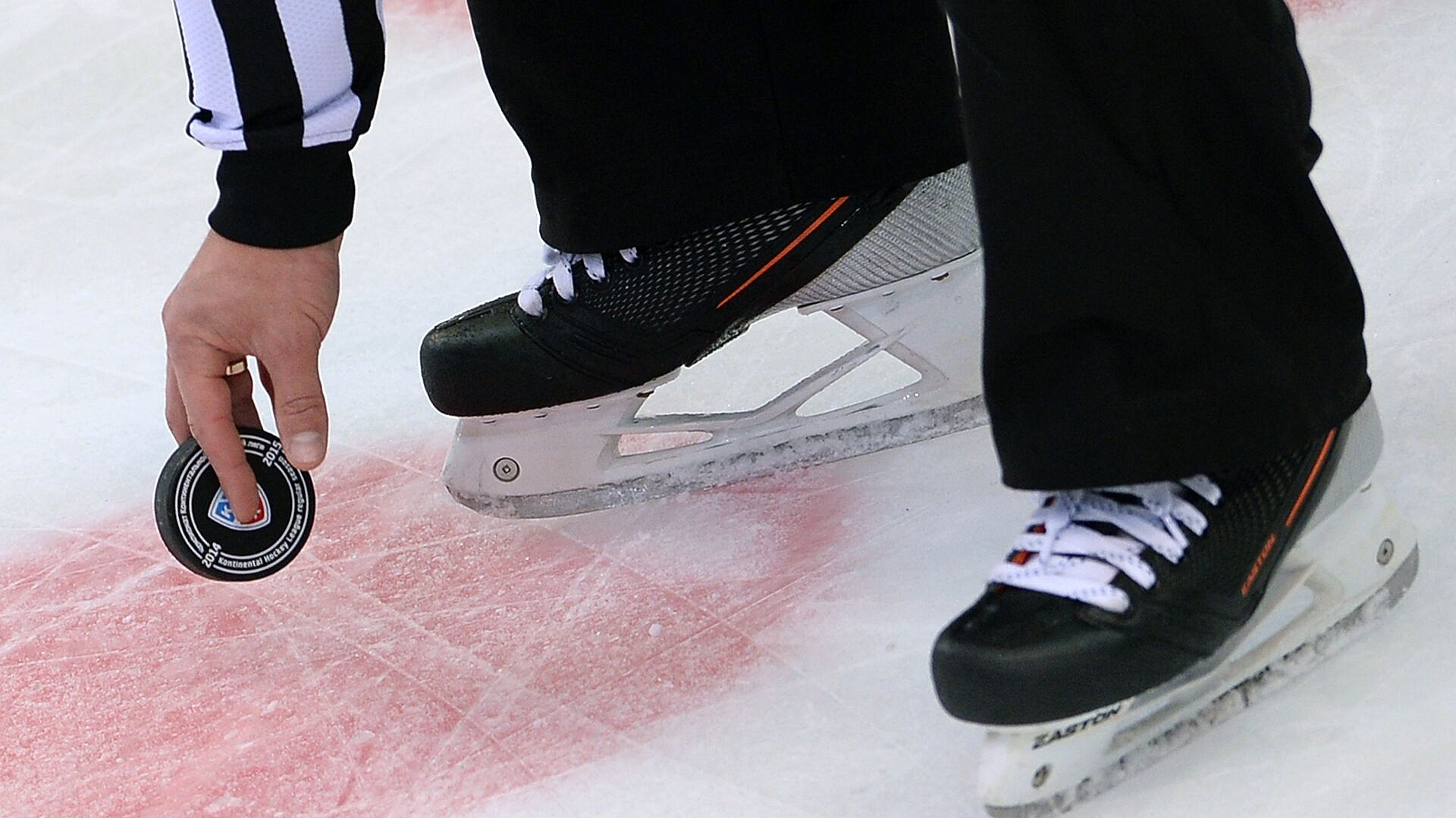 ��������� "�����������" ������� �� ����� ����� �� ���� � ���� �����