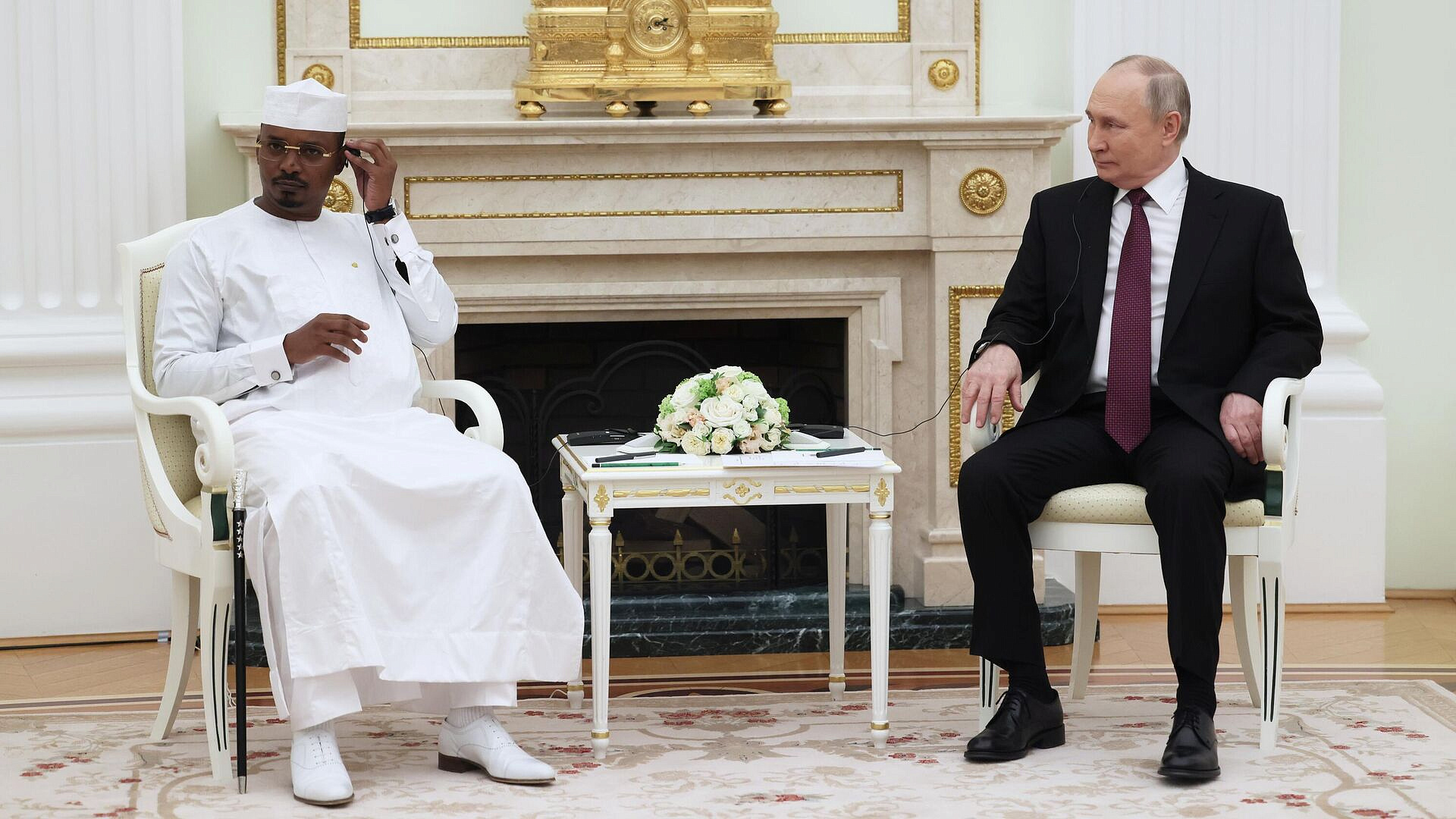 Временный президент Чада поздравил Путина с переизбранием