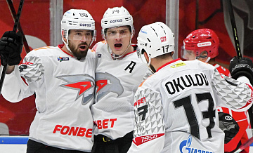 "Авангард" благодаря дублю Прохоркина обыграл "Спартак" в матче КХЛ