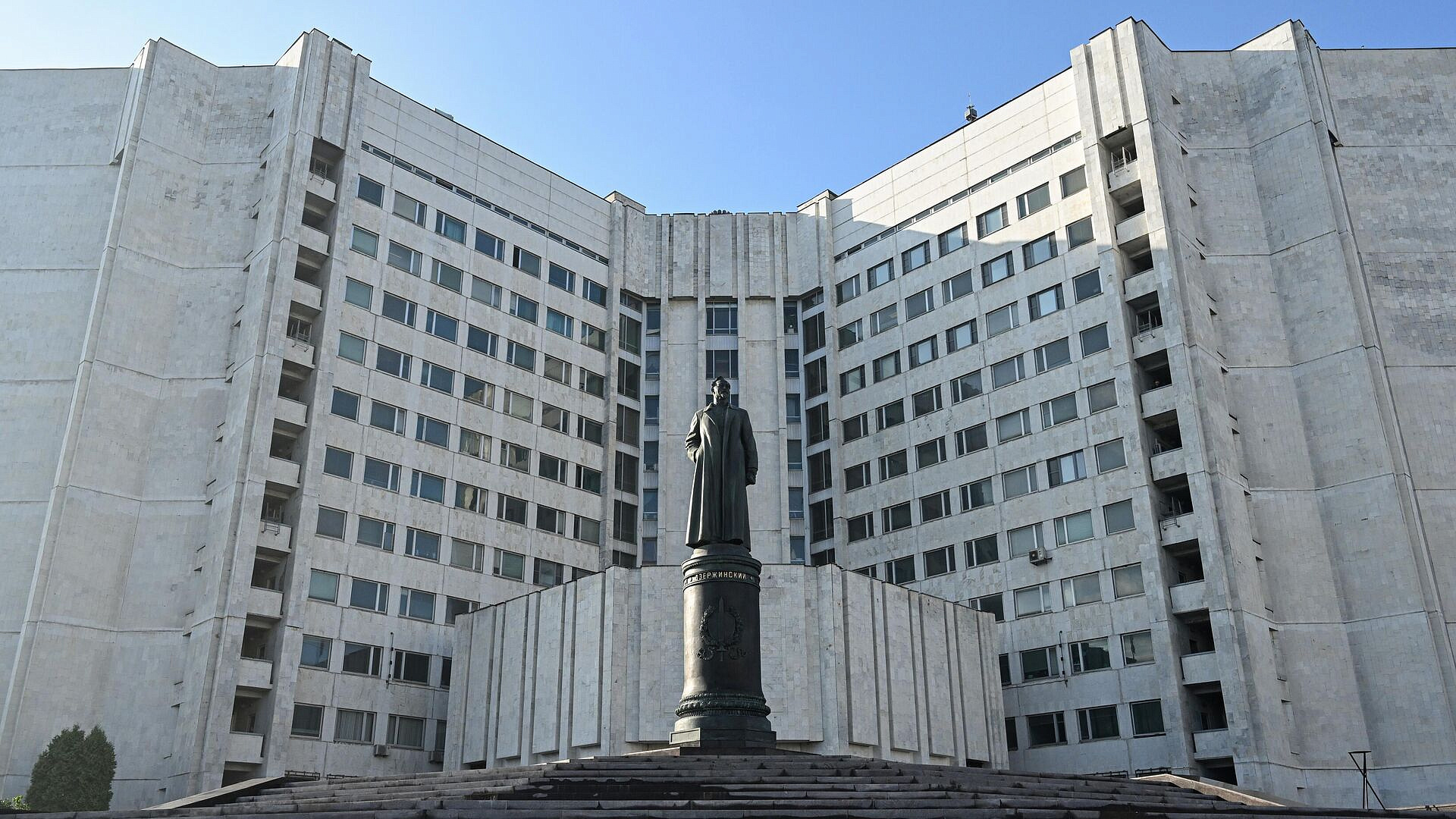 В СВР объяснили, почему ЕС предложил начать переговоры с Киевом