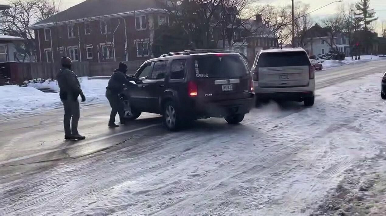 � ��� ���������� ����������� 10 ����� �������� ������ ICE, �������� �������