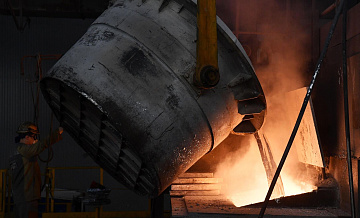 Китай в апреле приобрел у России алюминия на рекордные $612 млн