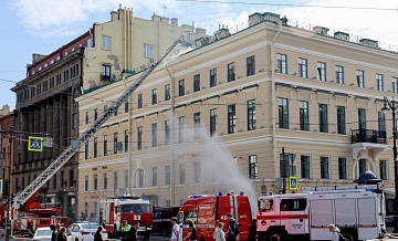 В Петербурге при пожаре в доме купца Щербакова пострадали два человека