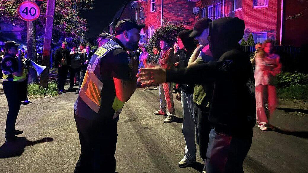 Жители Полтавы устроили засаду на сотрудников ТЦК