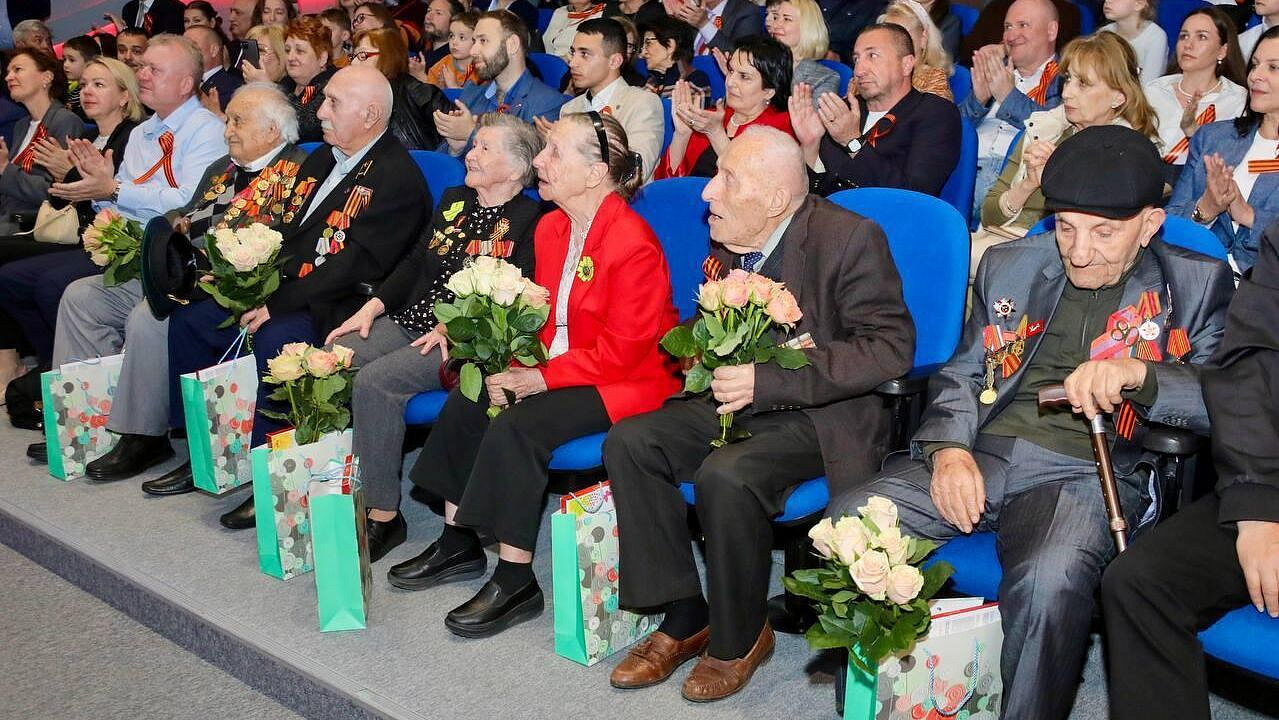 В Доме Москвы в Ереване состоялся концерт в преддверии Дня Победы
