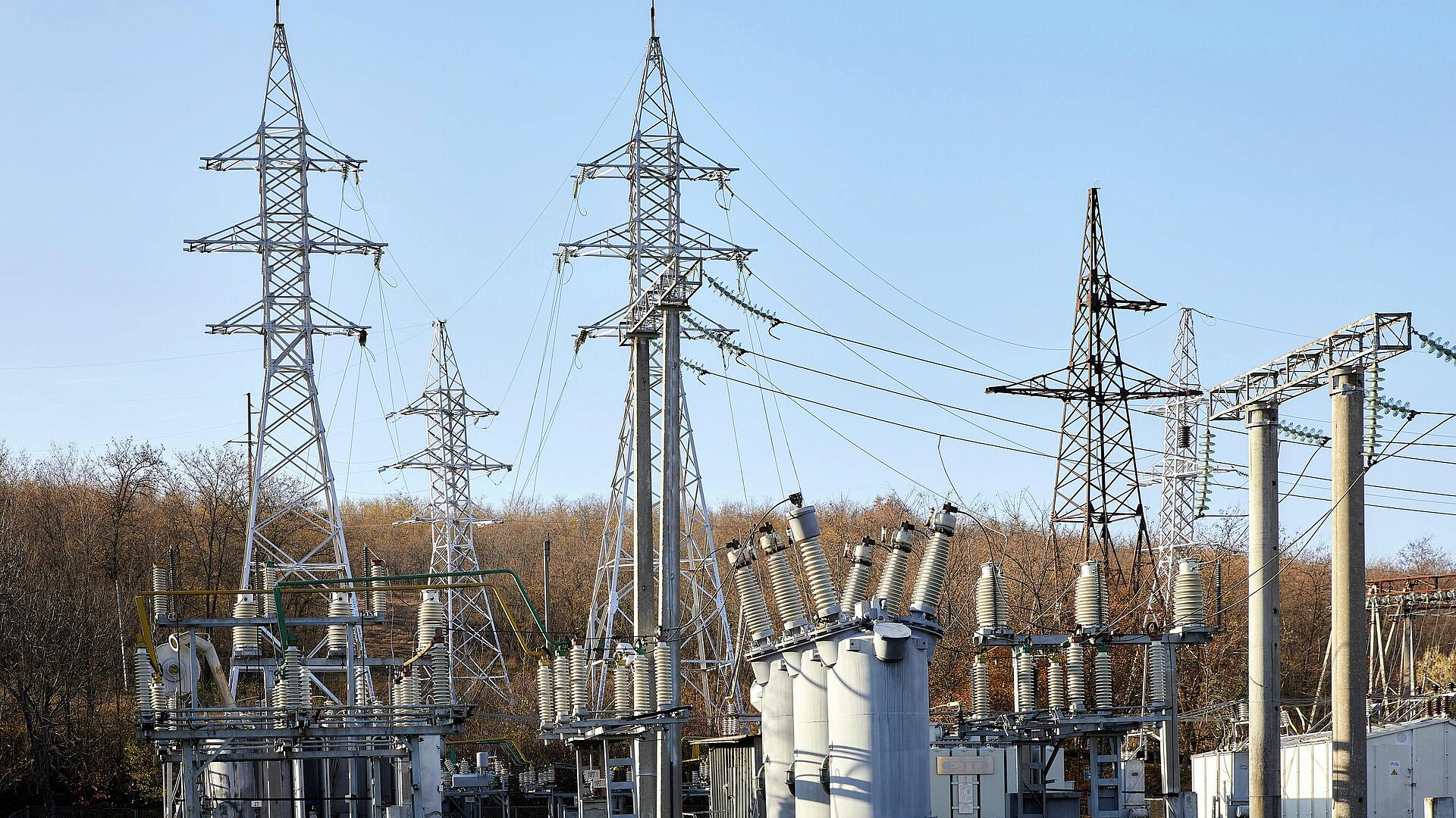 Власти Молдавии назвали преждевременной отмену режима ЧП в энергетике