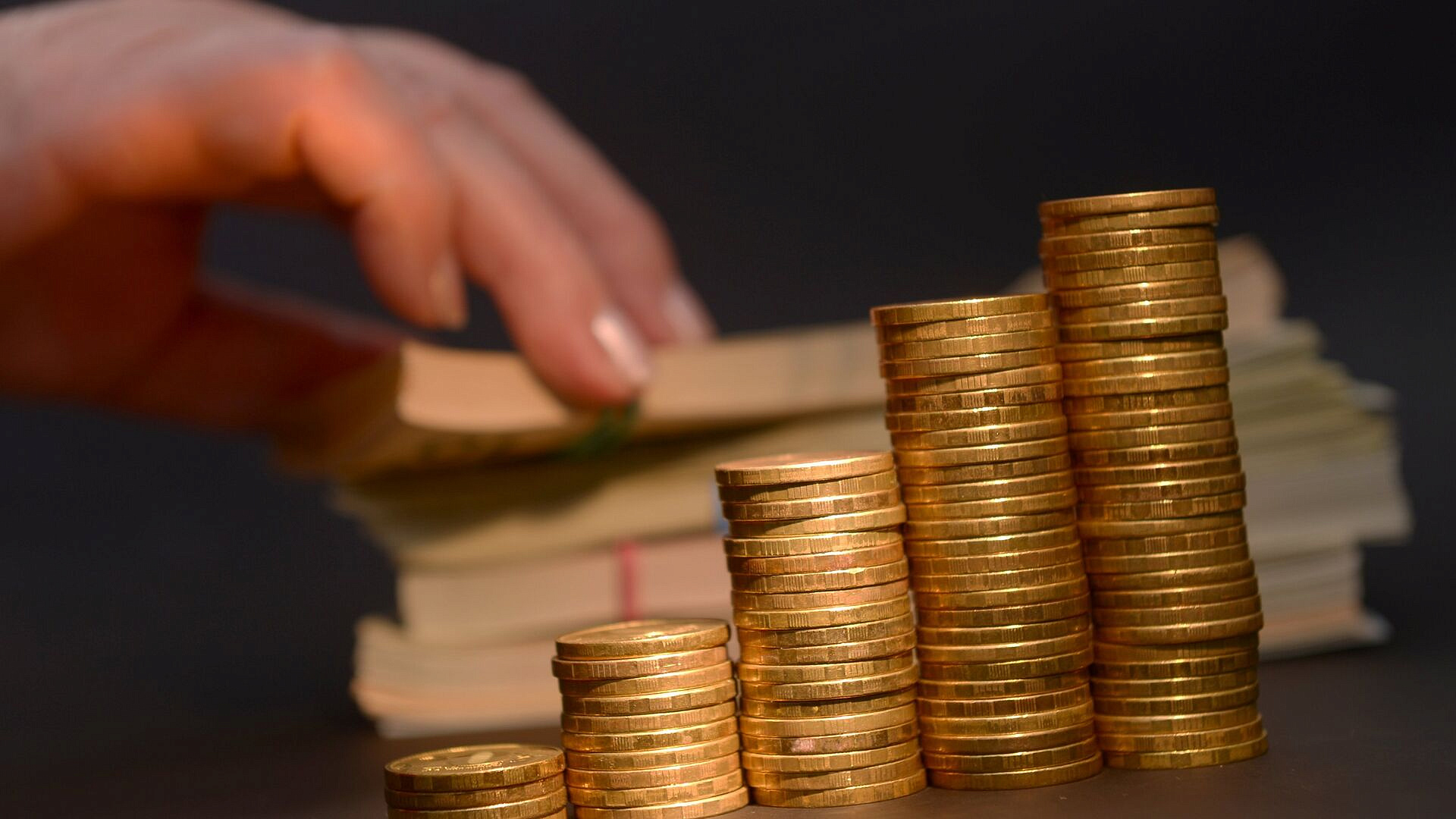 Исследование Moneyman показало, как россияне относятся к накоплениям