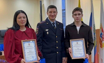 В Чувашии двое подростков спасли женщину от грабителя