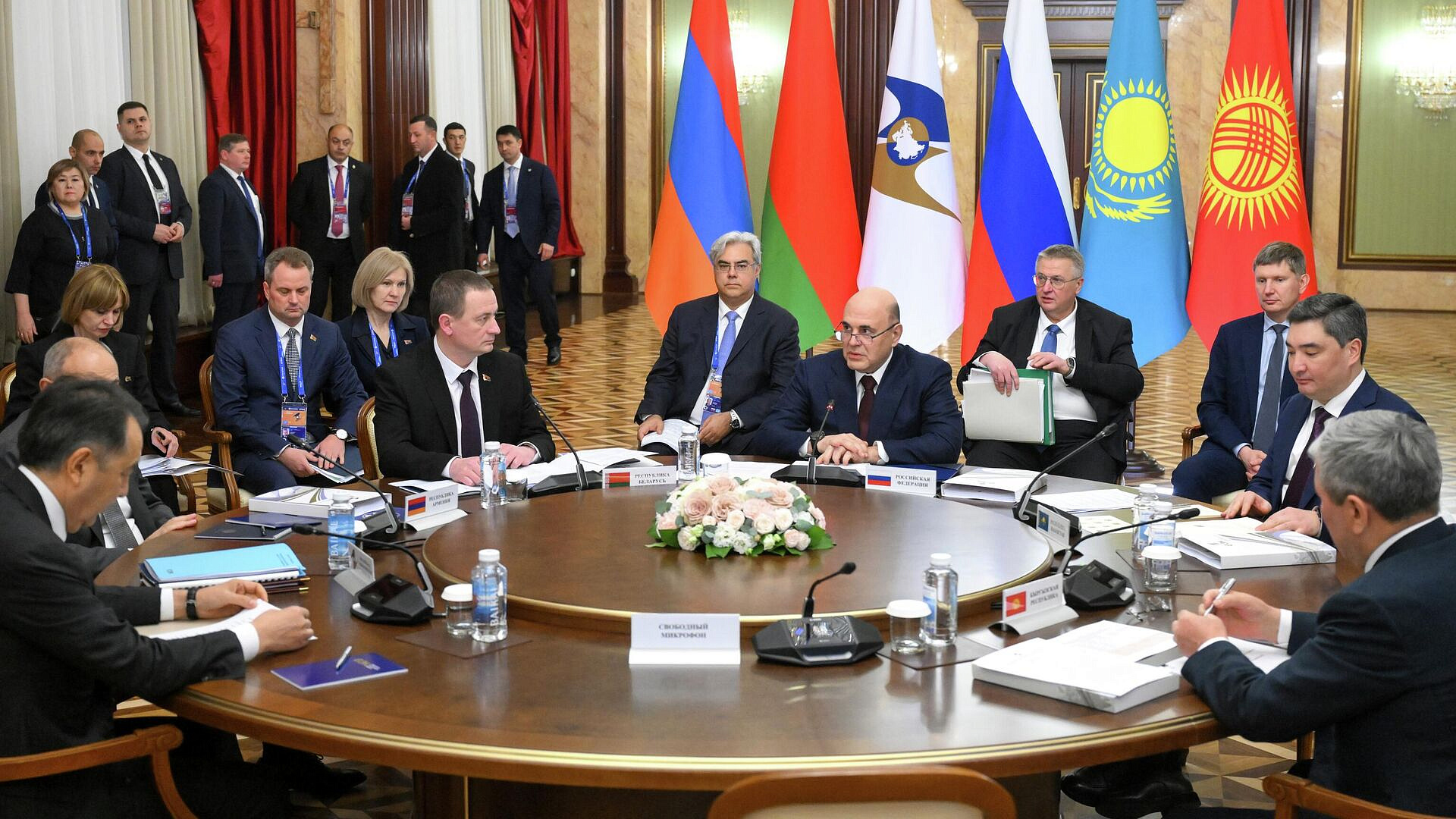 ������� ������� �� ���� ������������ ����� �� 15 ����� ��������������