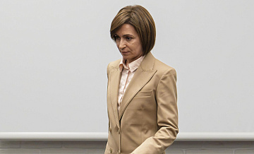 Санду создала в Молдавии тыловой плацдарм для ВСУ, заявили в Госдуме