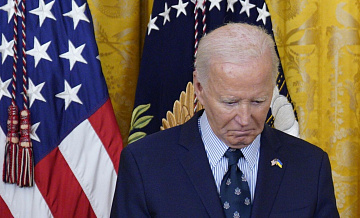 Доля США в мировой экономике впервые упала ниже 15%