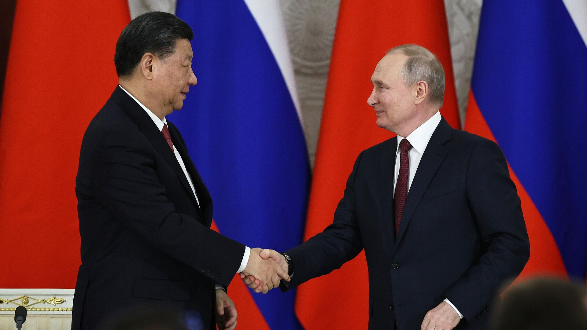 Говорить о планах встреч Путина и Си Цзиньпина пока рано, заявил Ушаков