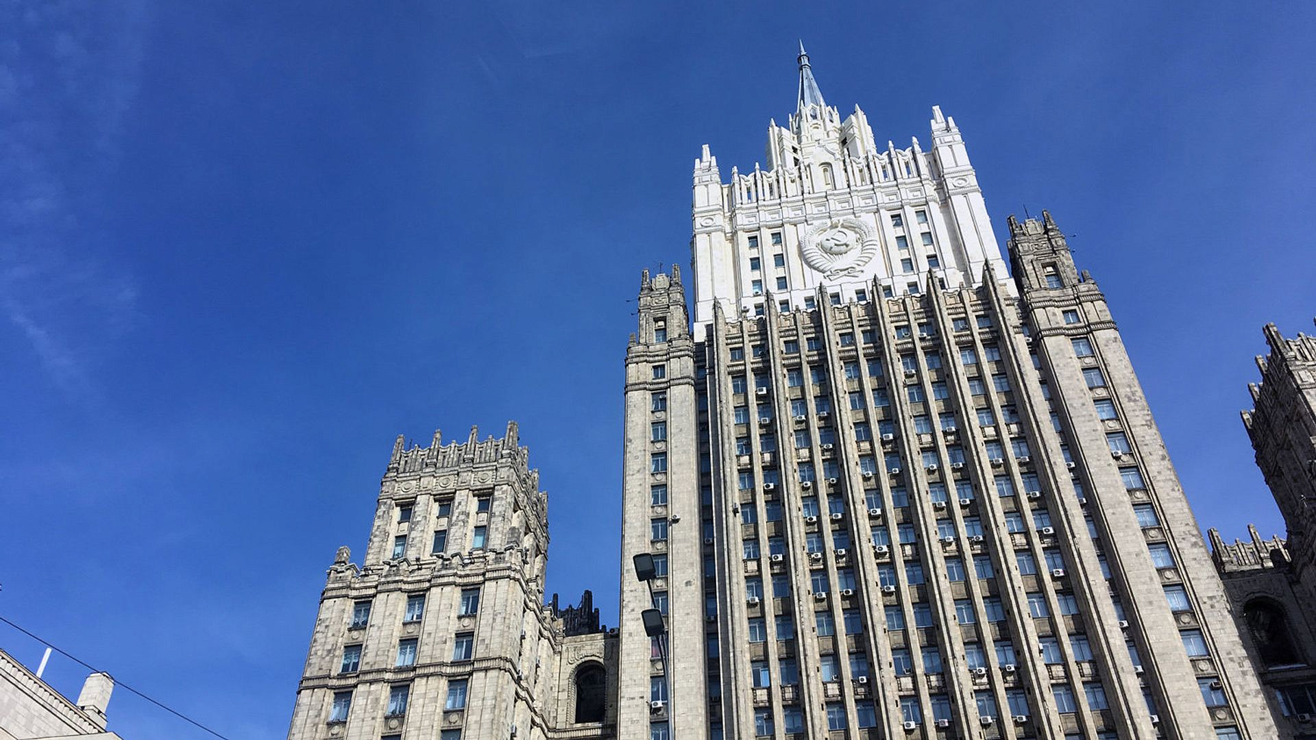 МИД ожидает от Ватикана реакцию на действия Киева в отношении УПЦ