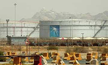 Нефть выросла на 10 процентов после удара по НПЗ в Саудовской Аравии