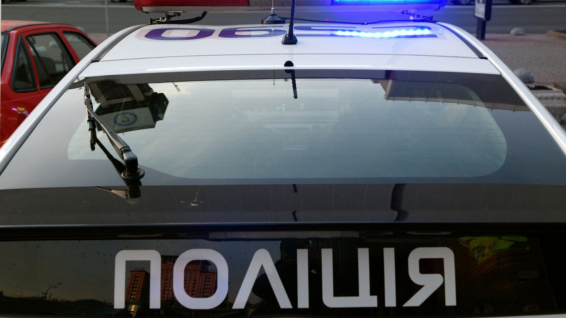 На Украине женщин, слушавших песни на русском языке, заставили извиниться