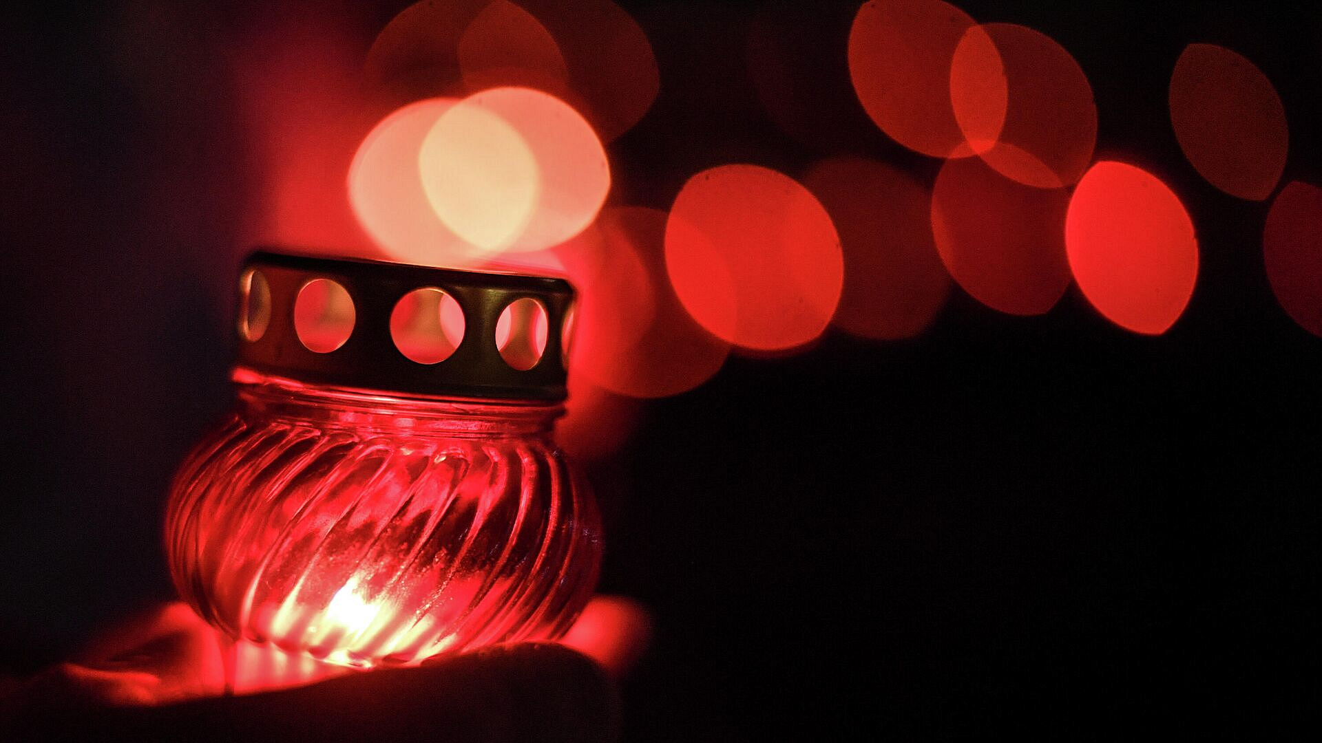 СМИ: умер британский музыкант Эндрю Ранкен