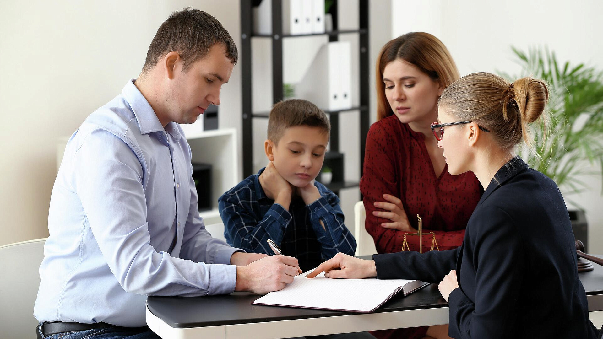 В России с 1 марта начнут по-новому считать алименты